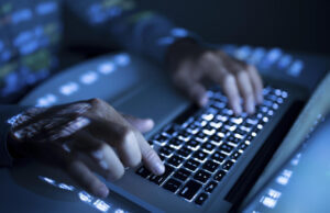 Yazılımcı Olmak İsteyenler Ne Yapmalı? Yazılımcı Olmak İsteyenler Ne Yapmalı?